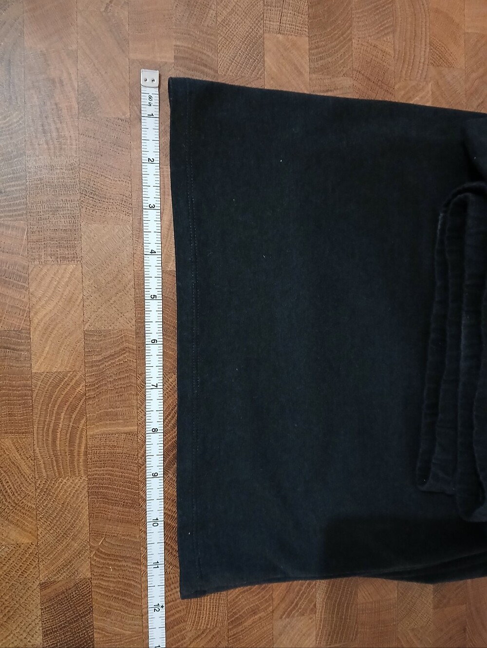 Vuori Sweats - Picture 8 of 8
